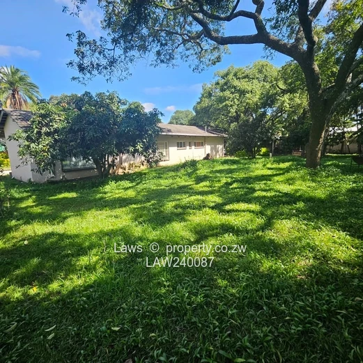 Strategical location on a main Road