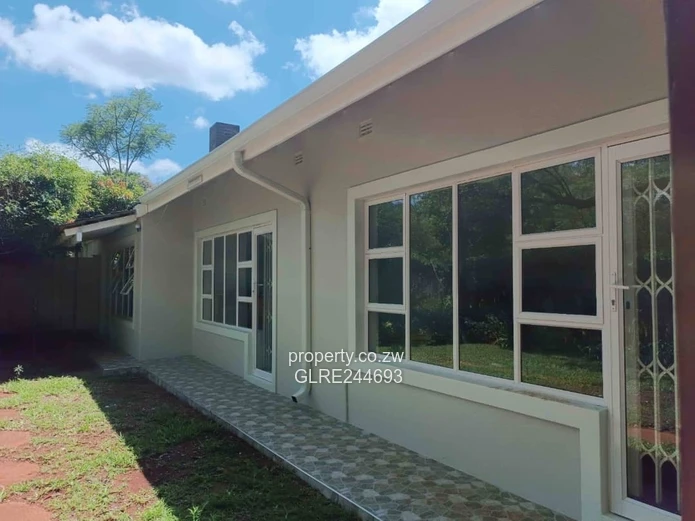 Greendale (Harare East) Office Bungalow – 450m², Borehole