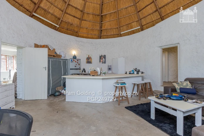 Glen Lorne Family Home Set Amongst Mature Trees and Established Gardens 