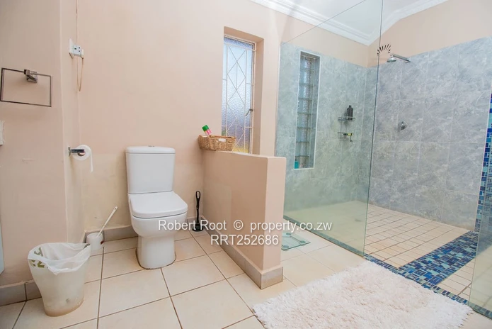 Prestigious Highlands Address-Spacious Family Home