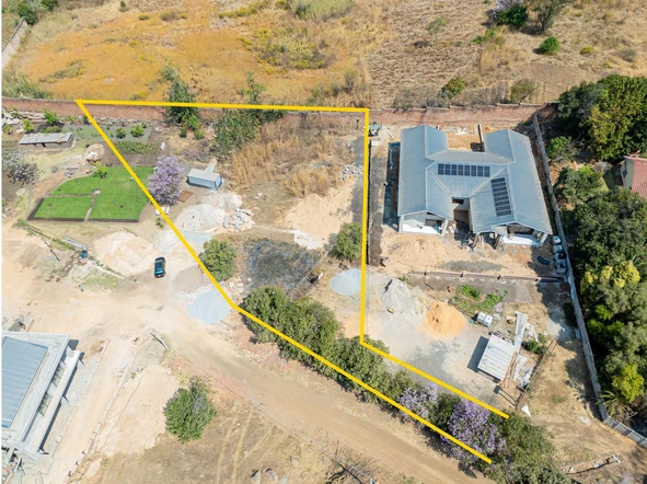 Stands & Residential Land