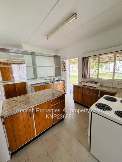 4 Bedroomed House For Sale In Woodlands Bulawayo!