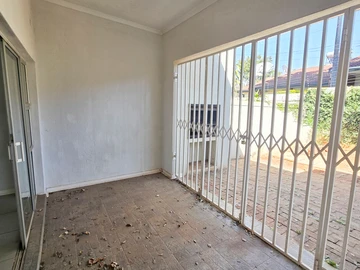 4 Bedroom Townhouse Complex