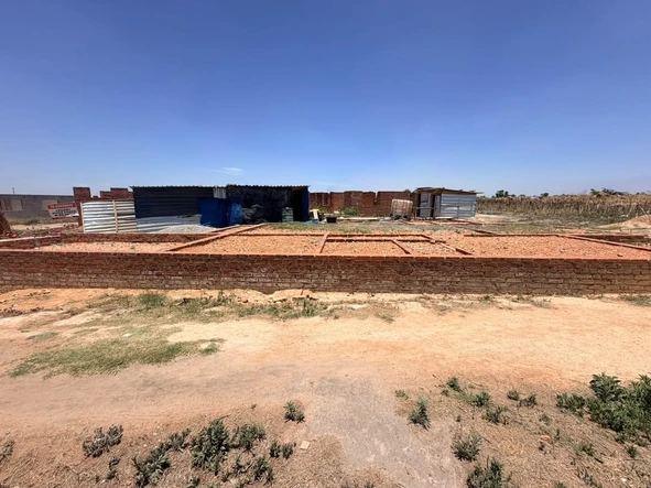 Stands & Residential Land