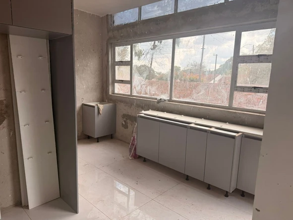 3 Bedroom Flat & Apartment