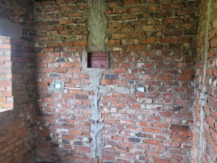 Sandton Phase 4 Stand with Cottage Structure