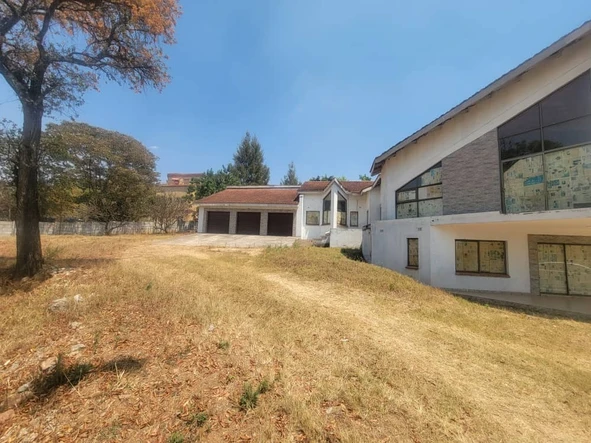 6 Bedroom House