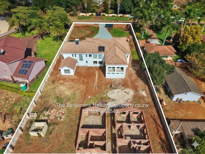 Luxurious House With Commercial Potential