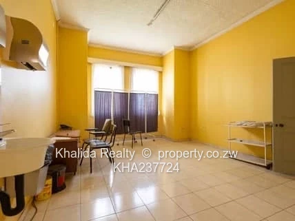 Avenues property for rent 