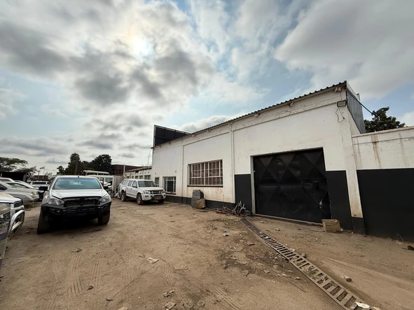 Warehouse & Factory