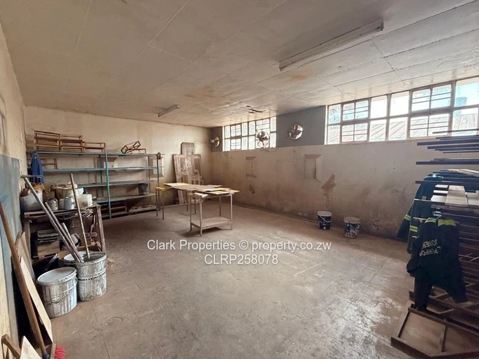 Very Neat Factory/Warehouse for Sale in Belmont