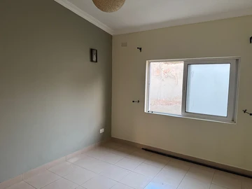 2 Bedroom Garden Flat