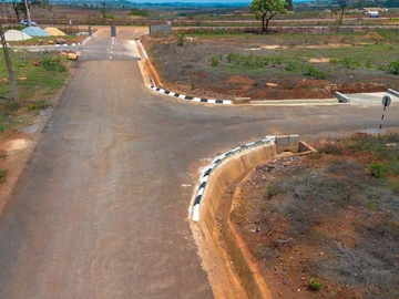 Stands & Residential Land