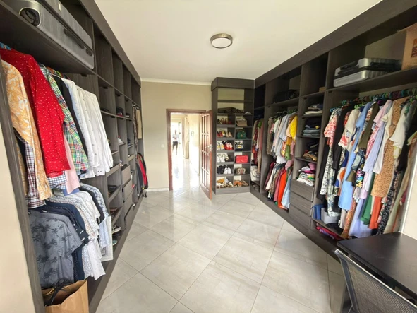 5 Bedroom Townhouse Complex