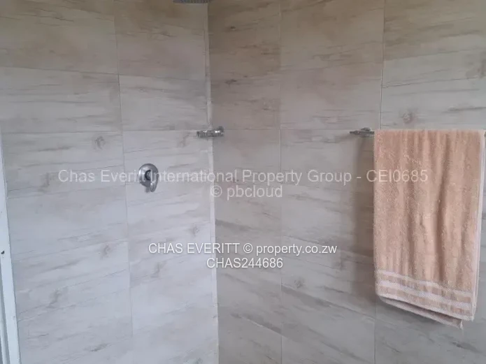 Fully Furnished 2 Bed  Cottage To Let In Manresa