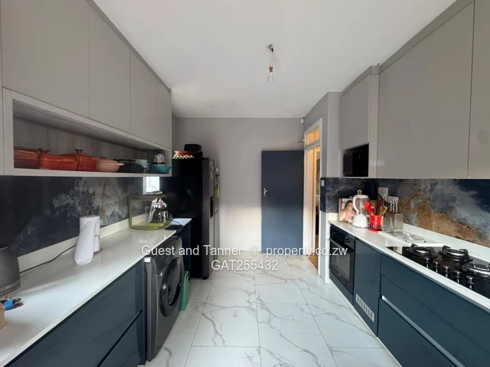 Stunning 3-Bedroom Home For Sale – Upper Hillside