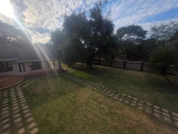 7 Bedroom House