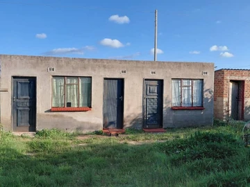 2 Bedroom House