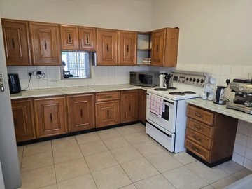 3 Bedroom Garden Flat