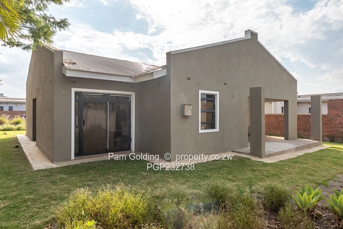 Cape Dutch Stye Lockable 3 Bed Shell Unit