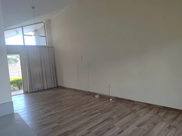 2 Bedroom Garden Flat
