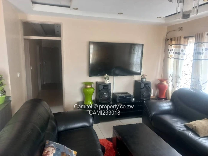 Aspindale Park 3-Bed Home - Borehole & Paved Yard