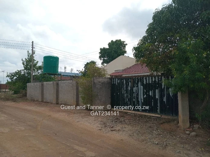 3-bedroom house in Zimre Park near Harare