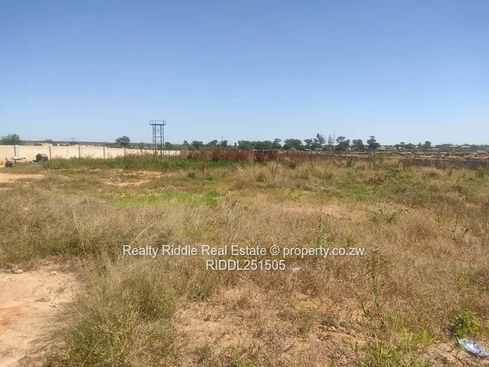 Southlea park commercial property for sale