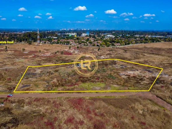 Commercial & Industrial Land