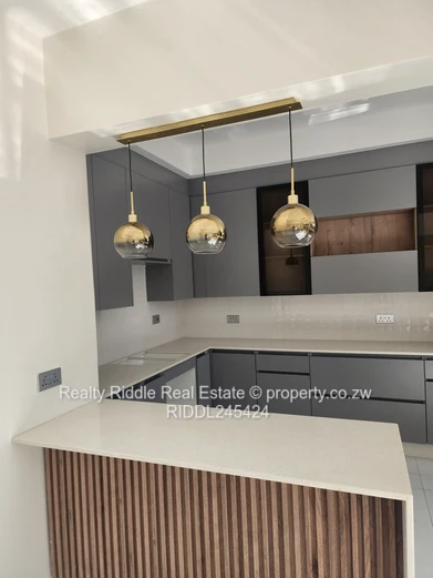 Emerald Hill: New 3-Bed Townhouse Complex w/ Borehole