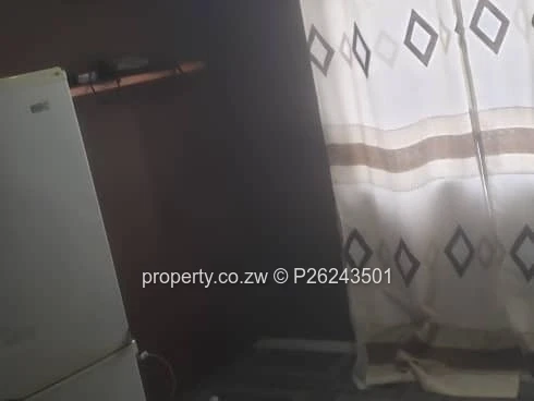 One bed flat for sale at Waneka flat  in Ardbennie, Harare