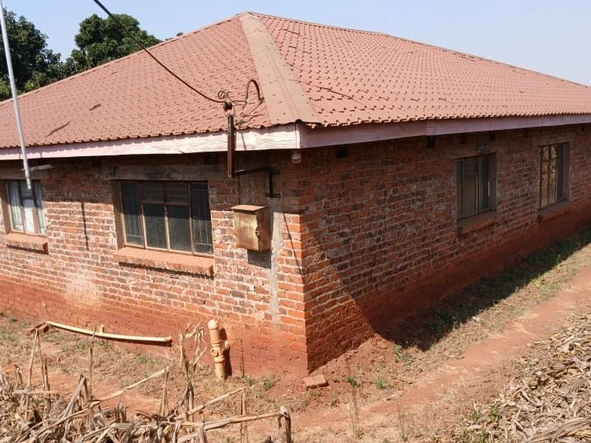4 Bedroom House