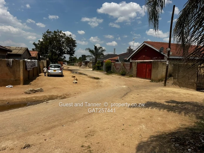GLEN VIEW 7 | 4-BEDROOM HOUSE AT SLAB LEVEL FOR Sale 
