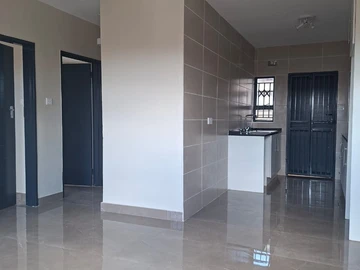 2 Bedroom Flat & Apartment