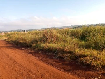 1000sqm Commercial Land In Hatcliffe