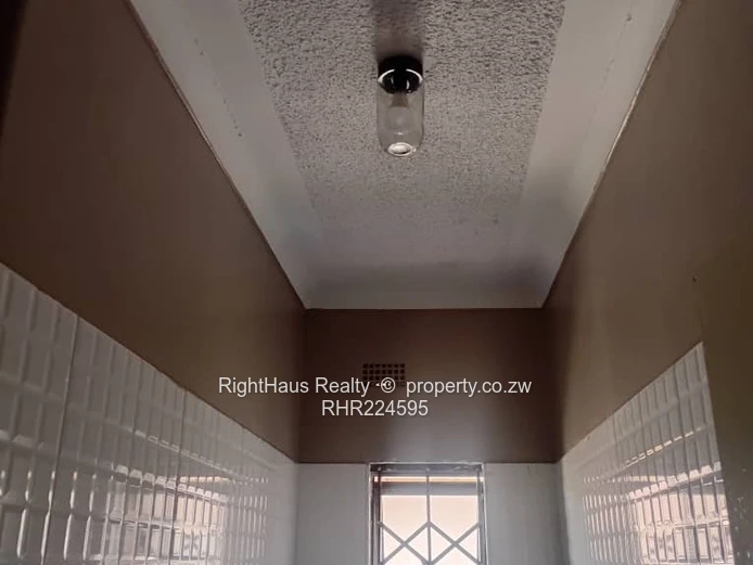 A spectacular spacious  home for an intimate family in Madokero