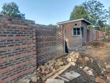 3 Bedroom Flat & Apartment
