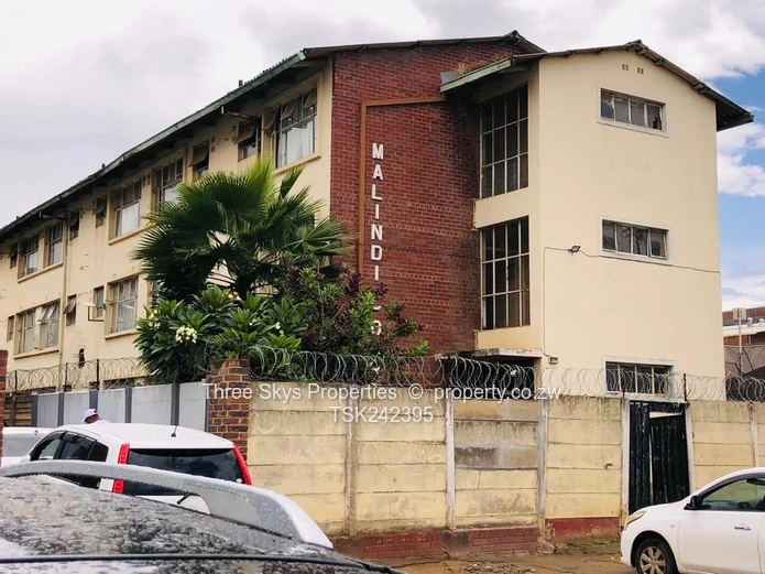 Cbd Flat For Sale