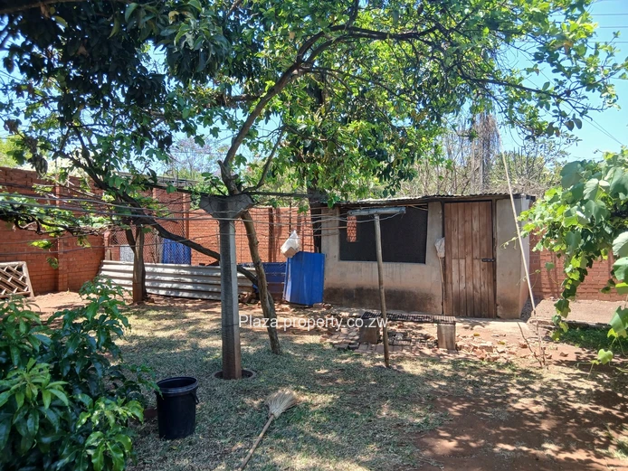 Strategically Located Eastlea Home | S. Machel