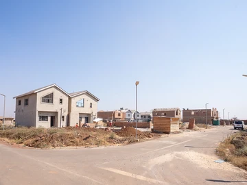 Stands & Residential Land