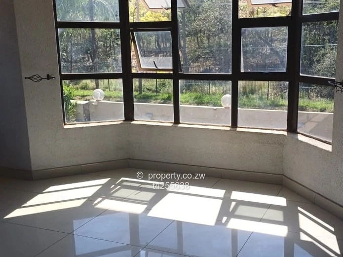Monavale 3 bedroomed duplex apartment to rent 