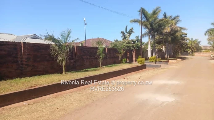 Mount Pleasant Heights: 5-Bed Home w/ Borehole & Solar