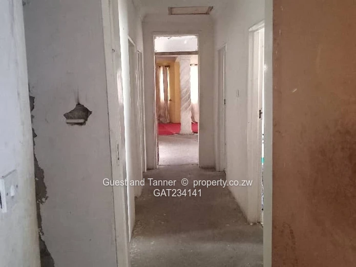 3-bedroom house in Zimre Park near Harare