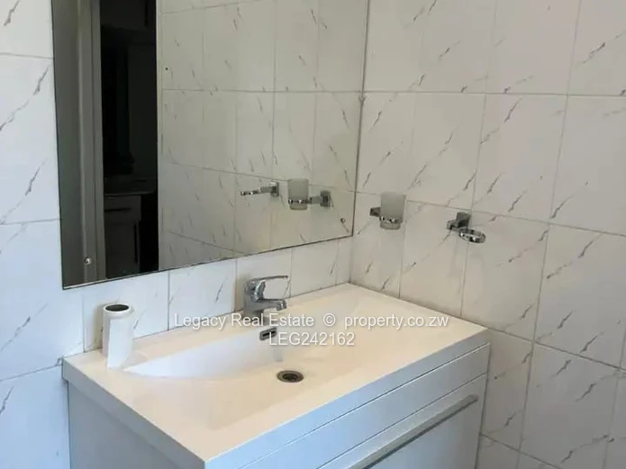 Fully Furnished 3 Bedroom Cluster for Rent – Avondale West