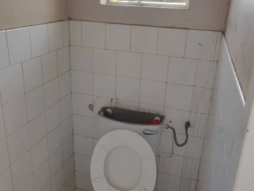 3 Bedroom Flat & Apartment