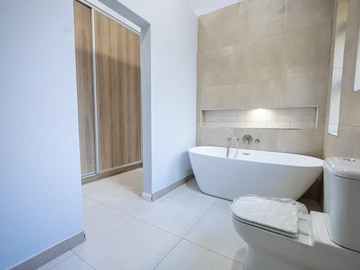 3 Bedroom Garden Flat