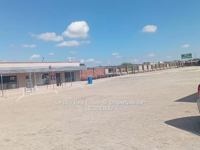 High-Visibility Commercial Property Near Chitungwiza Road