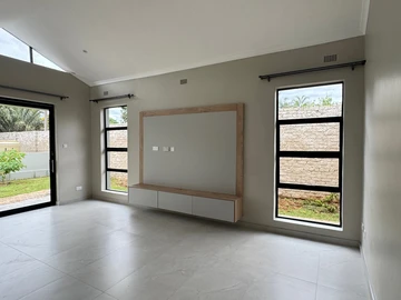 3 Bedroom Garden Flat