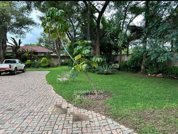 Waterfalls Grobbie Park house for sale