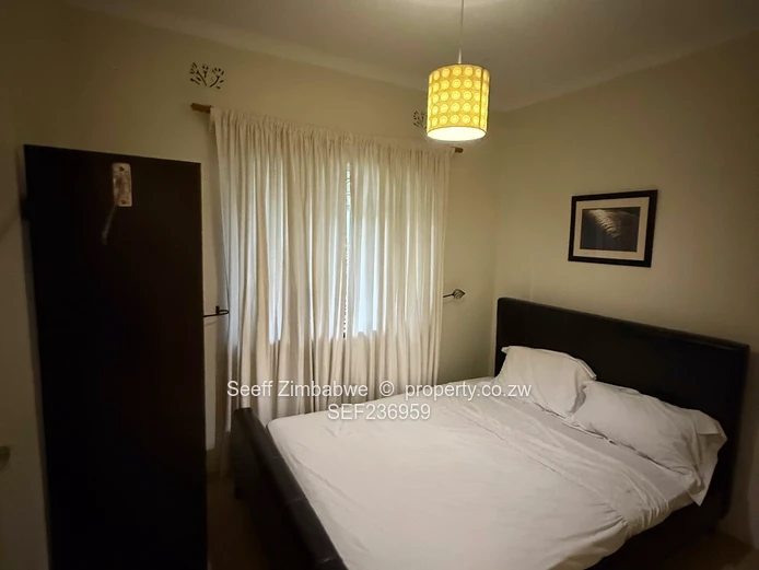 Prime Glen Lorne Real Estate: Solid 4-Bed Home on Over 1.7 Acres